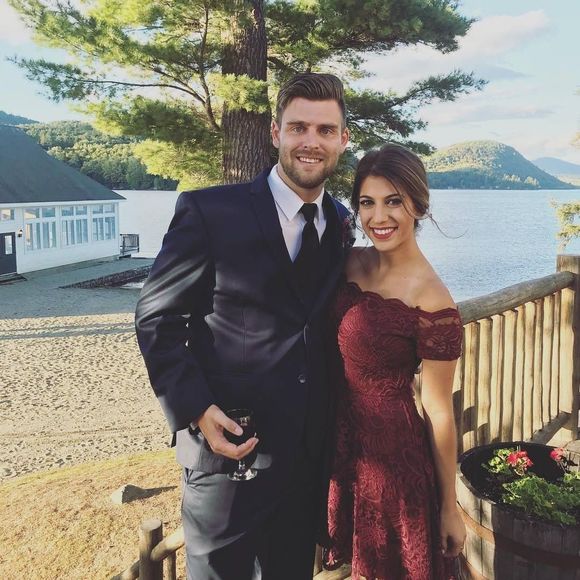 Meet your Posher, Ayla - Picture 2 of 7